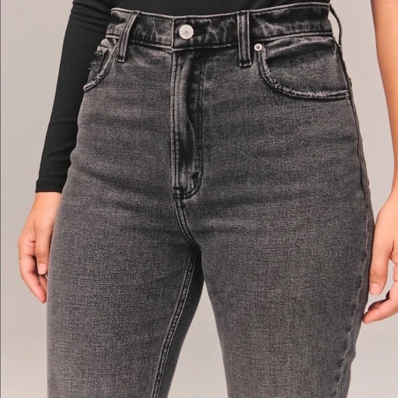 Abercrombie and fitch Curve Love Ultra High Rise Ankle Straight Washed Grey 27 - Picture 4 of 16